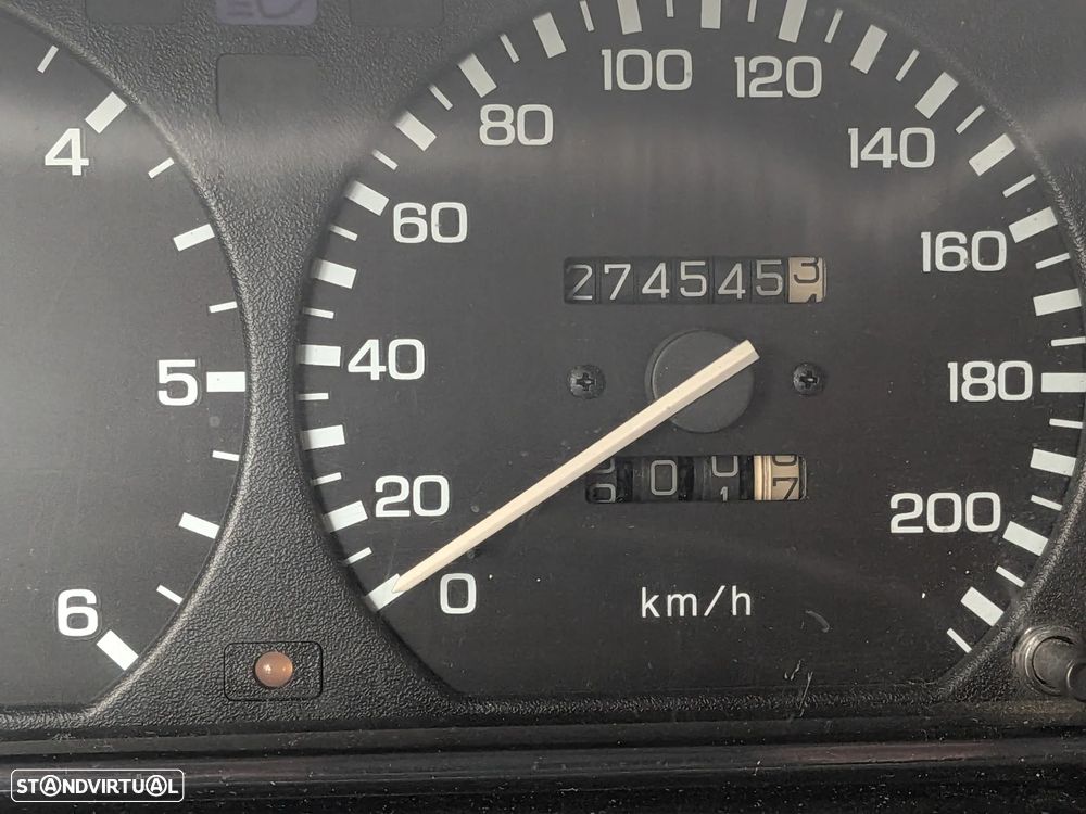 Land Rover Range Rover 2.5 TDi - 29