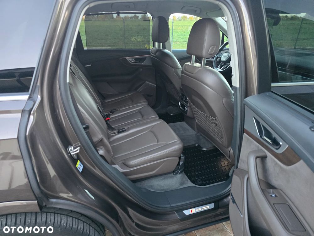 Audi Q7 - 20