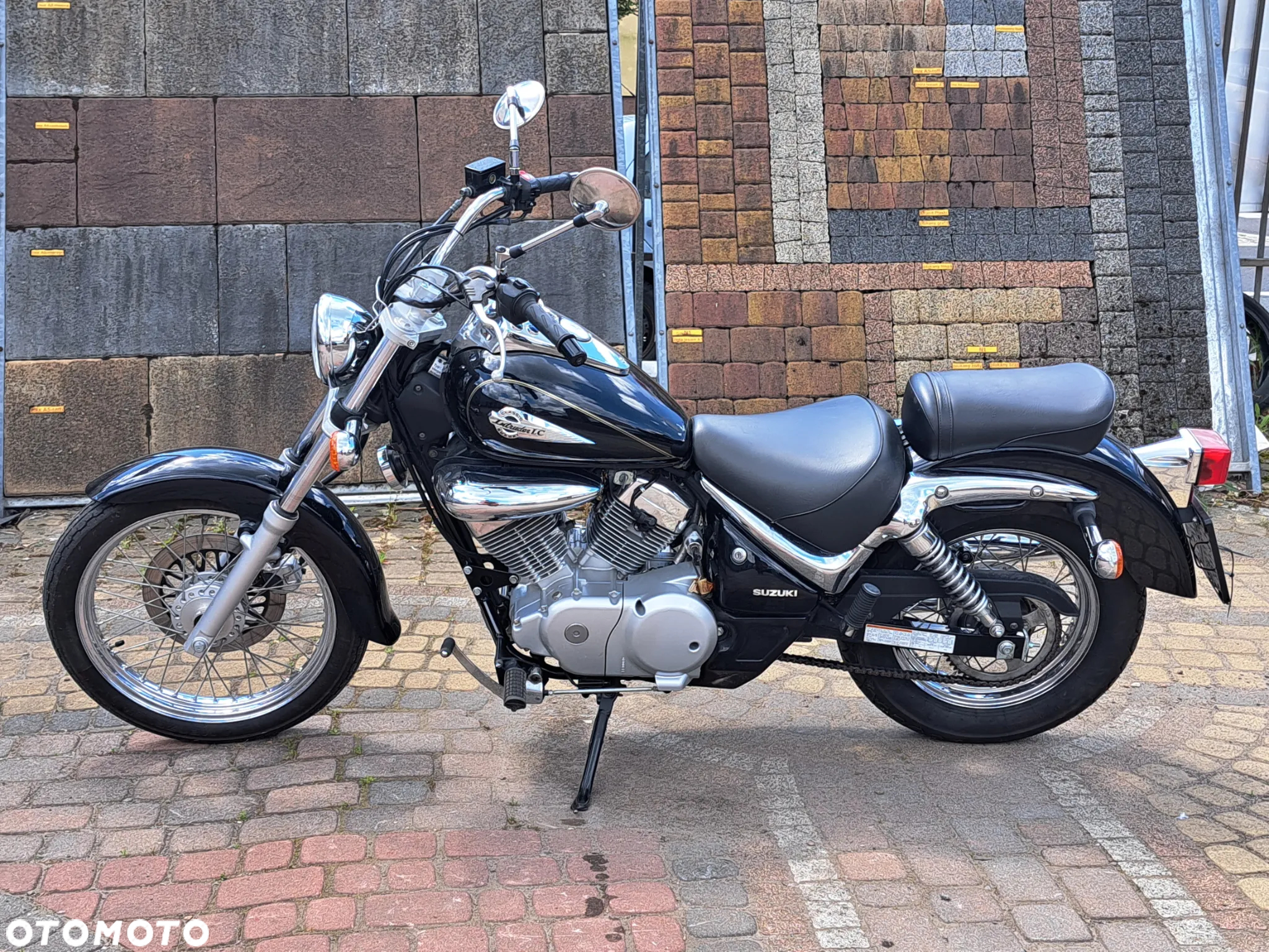 Suzuki Marauder - 5