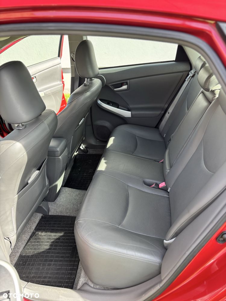 Toyota Prius - 8