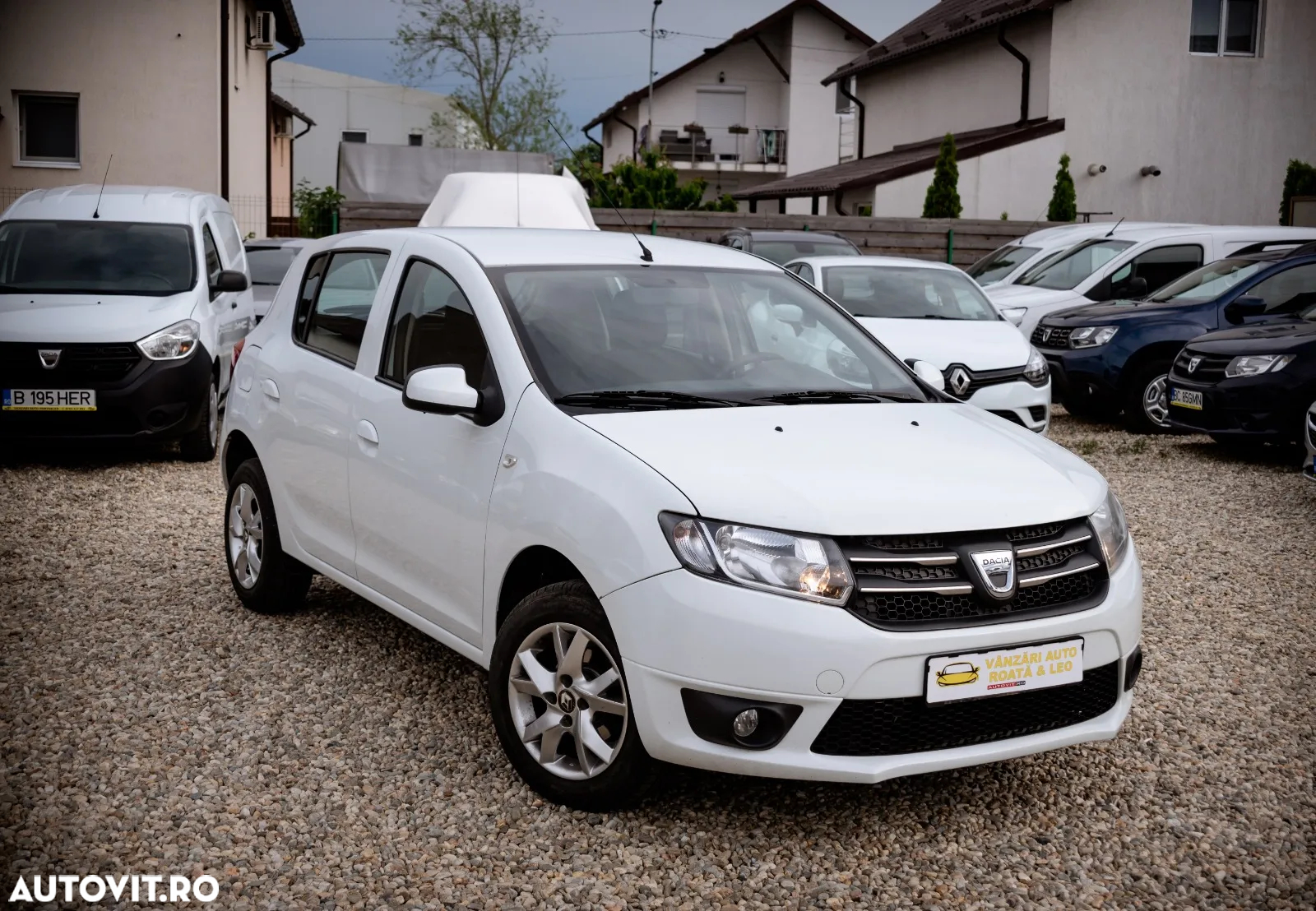 Dacia Sandero - 4
