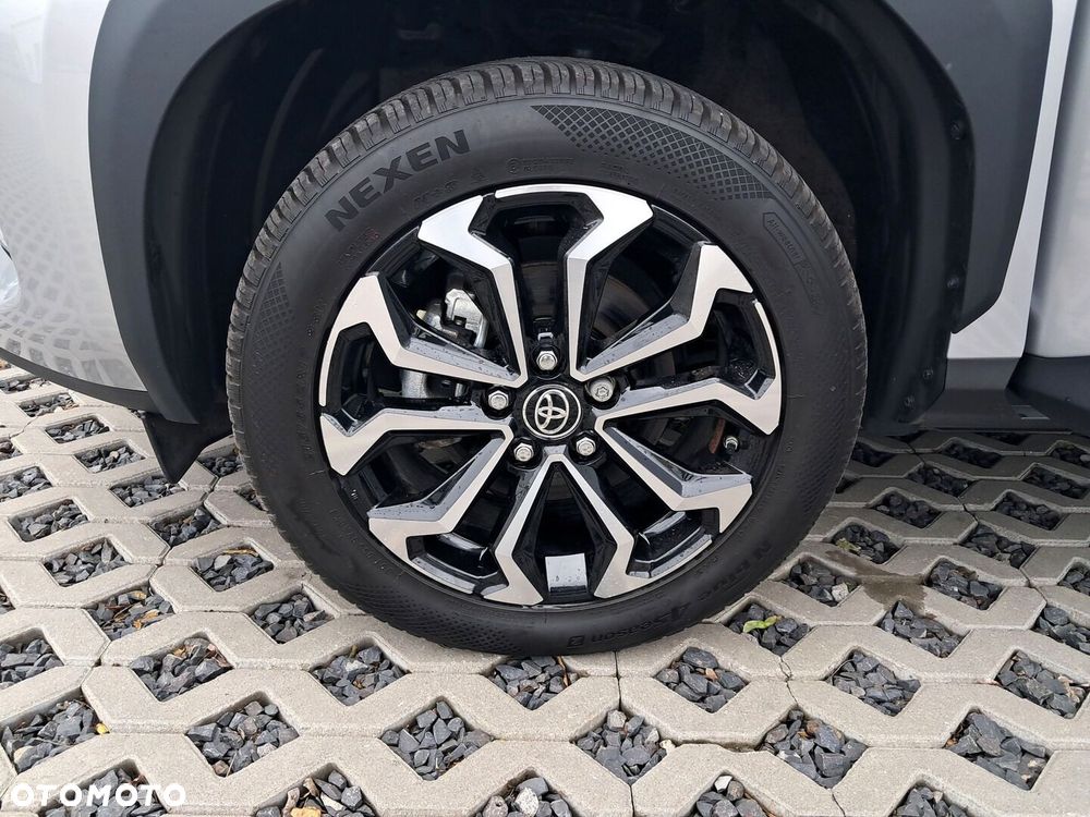 Toyota Yaris Cross Hybrid 1.5 Style - 26