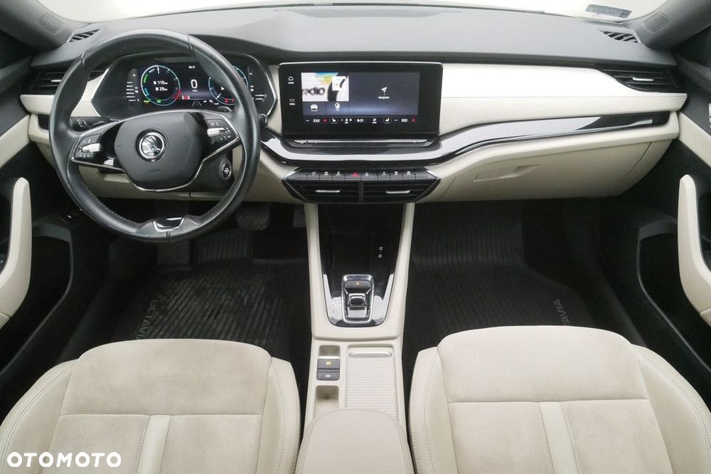 Skoda Octavia - 8
