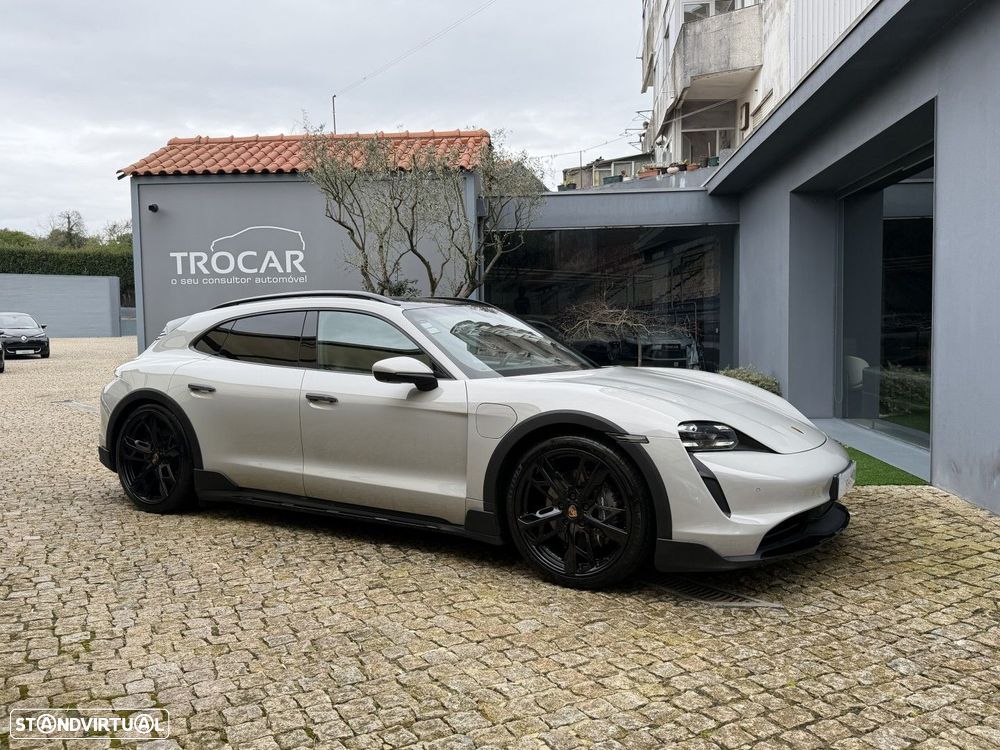 Porsche Taycan Cross Turismo 4 - 4