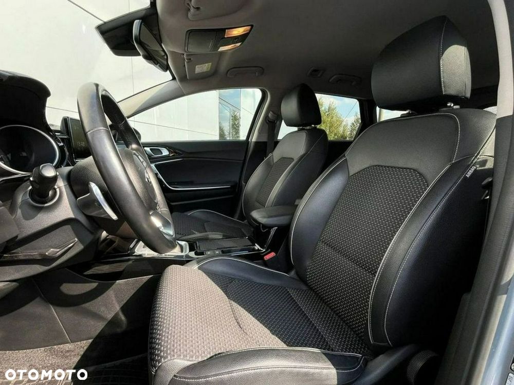 Kia Ceed 1.5 T-GDI Business Line DCT - 15