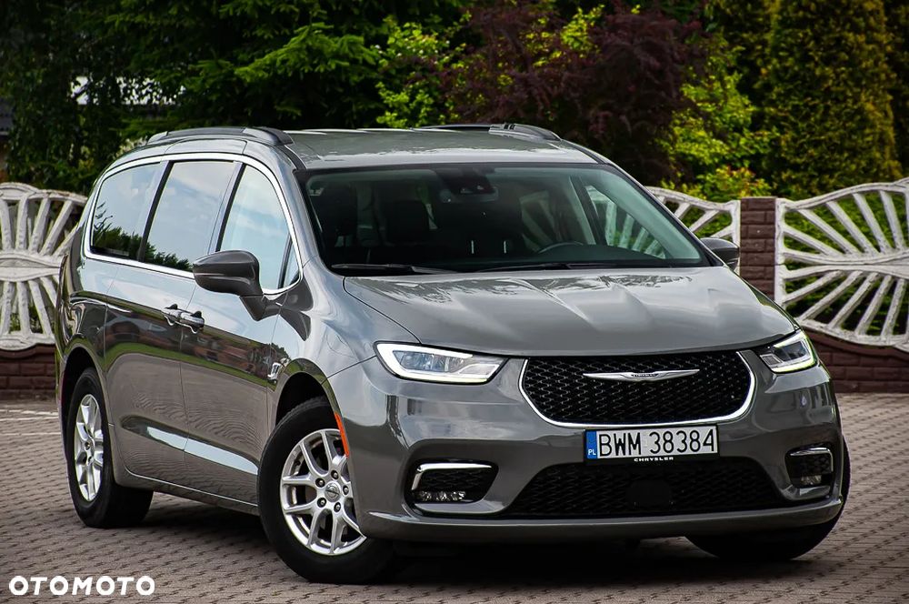 Chrysler Pacifica - 6