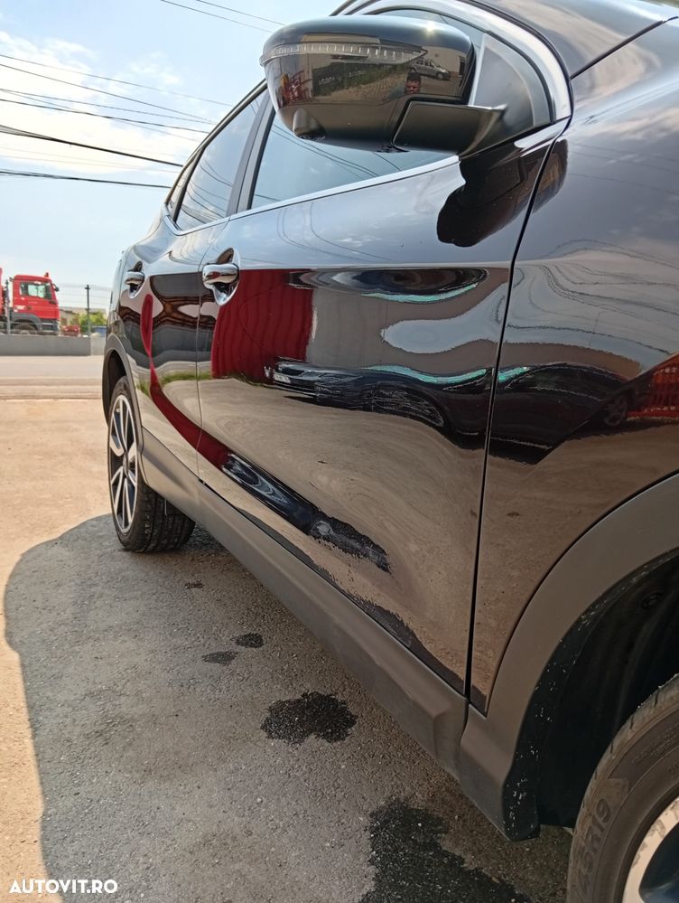 Nissan Qashqai 1.2 DIG-T Xtronic TEKNA - 23