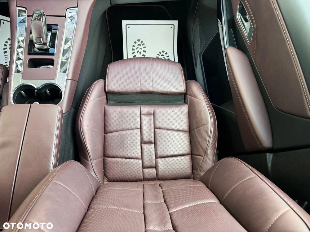 DS Automobiles DS 7 Crossback 2.0 BlueHDi Performance Line + - 8