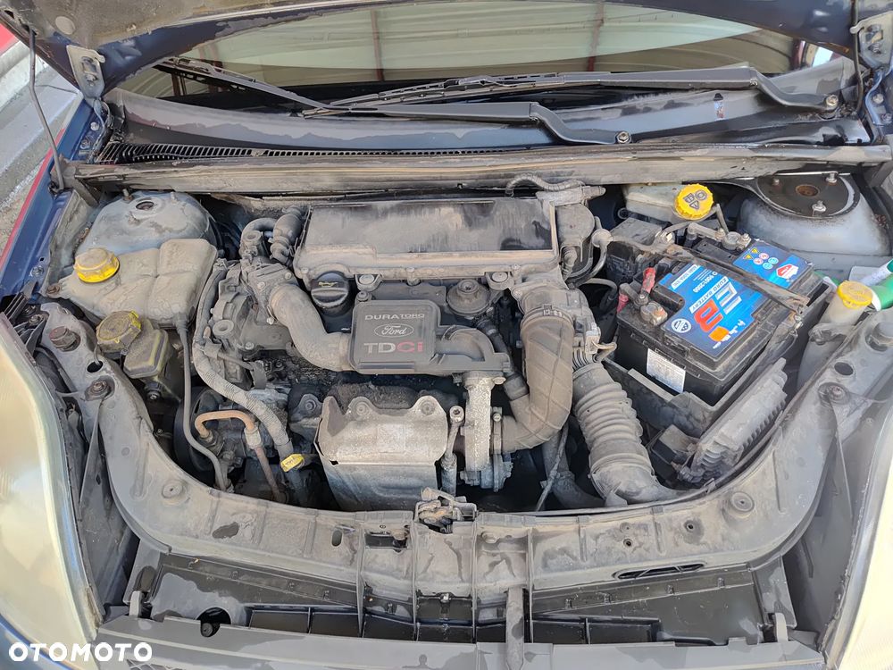 Ford Fiesta 1.4 TDCI - 11