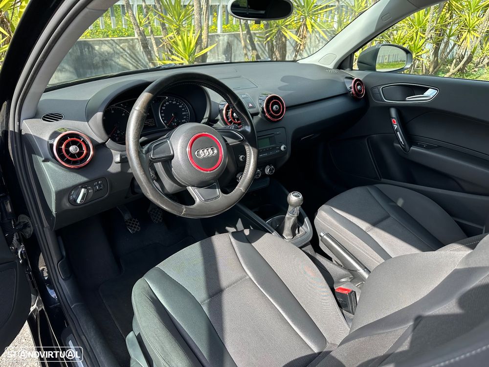 Audi A1 1.6 TDI S line edition - 8