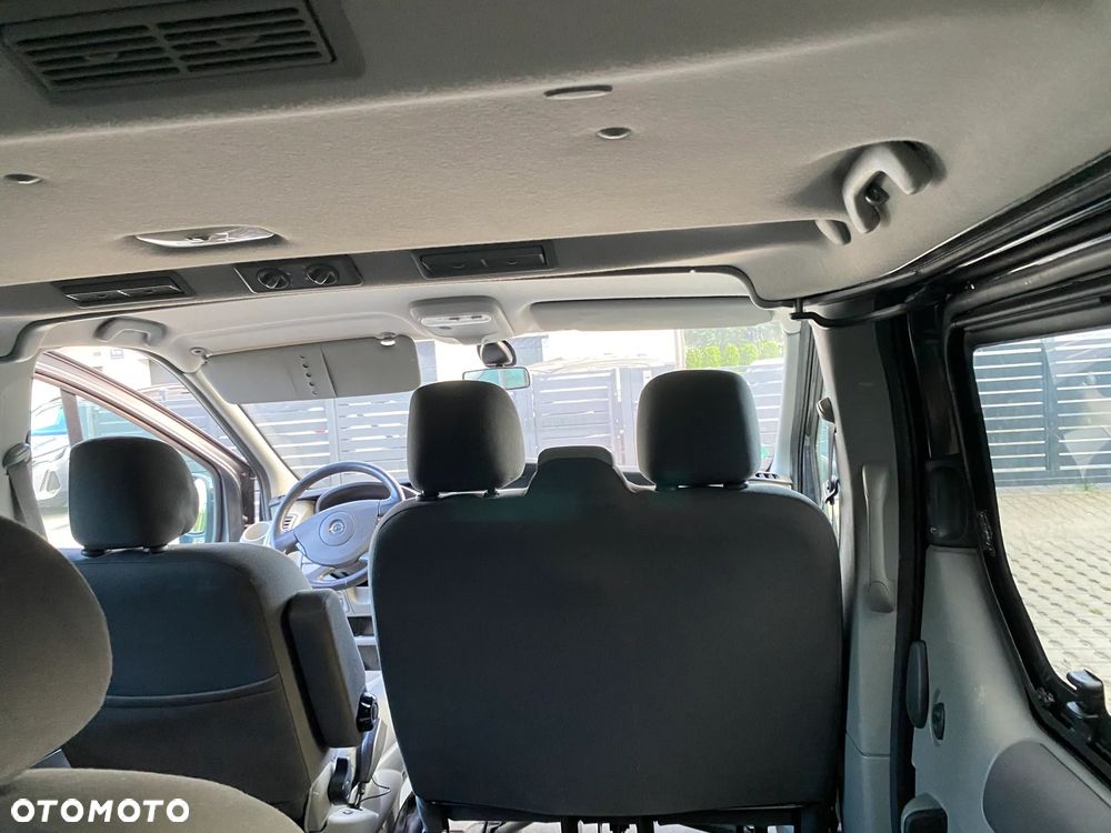 Opel Vivaro - 21