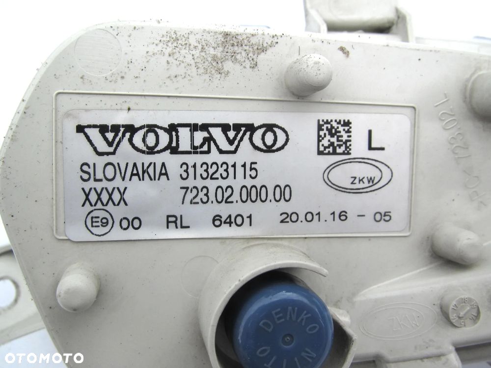 VOLVO V40 CC CROSS 2012 - halogen lampa LED DRL OE - 3