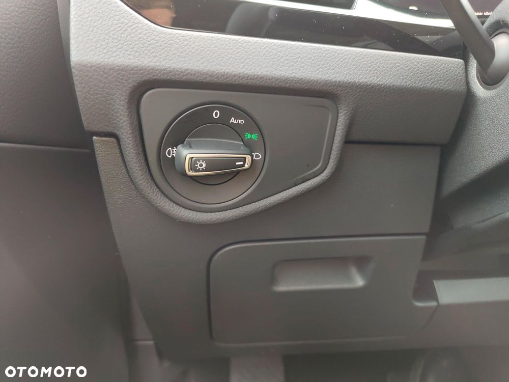 Volkswagen Touran 1.5 TSI EVO Highline DSG - 25