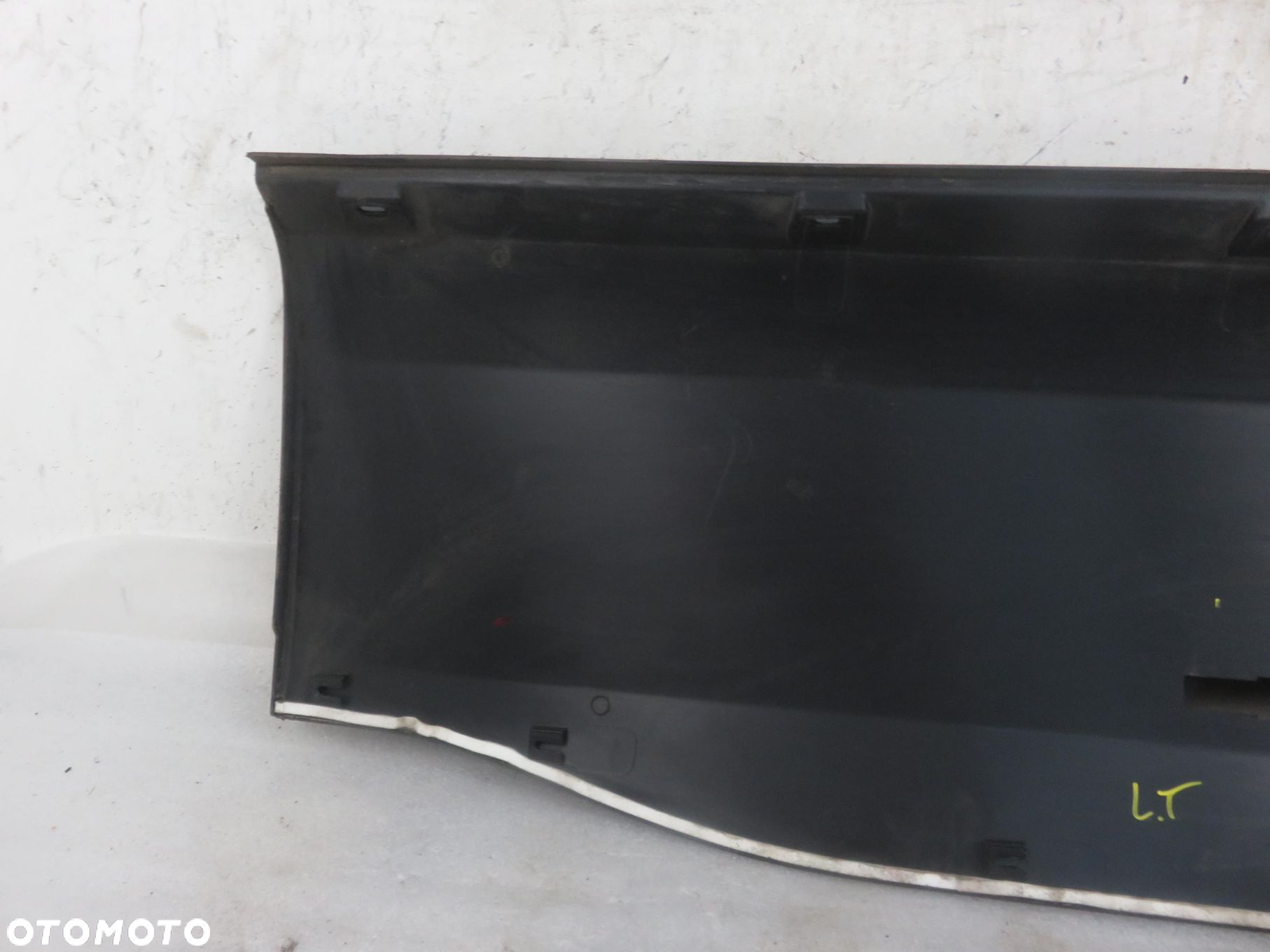 LISTWA KAROSERYJNA BOCZNA IVECO DAILY VI Furgon 5801811493 - 5