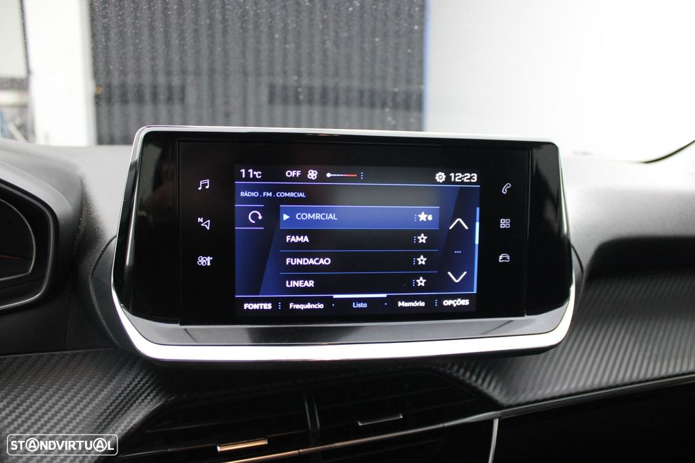 Peugeot 208 1.2 PureTech Active Pack - 11