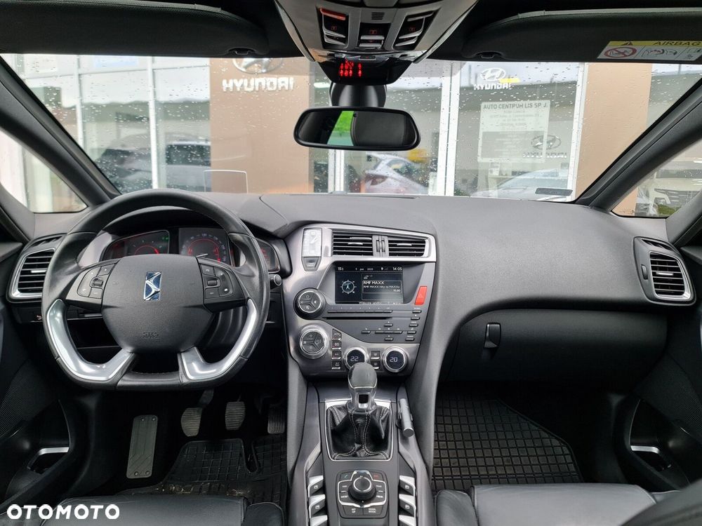 Citroën DS5 1.6 BlueHDi SoChic - 15