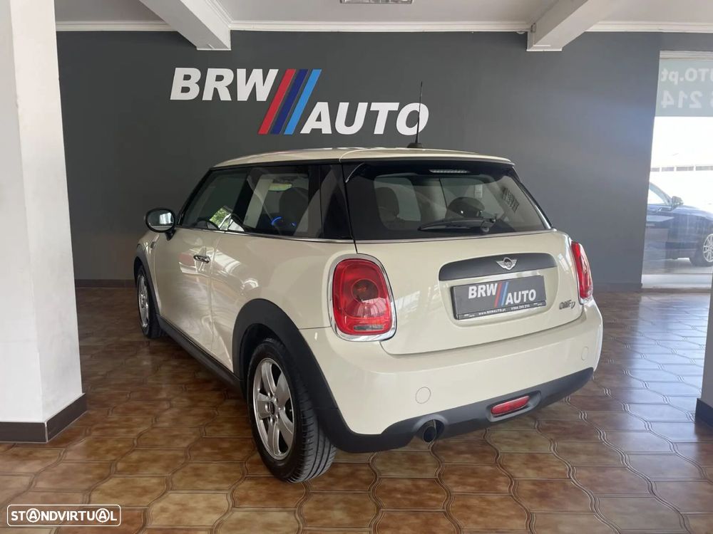 MINI 3 Portas - 3