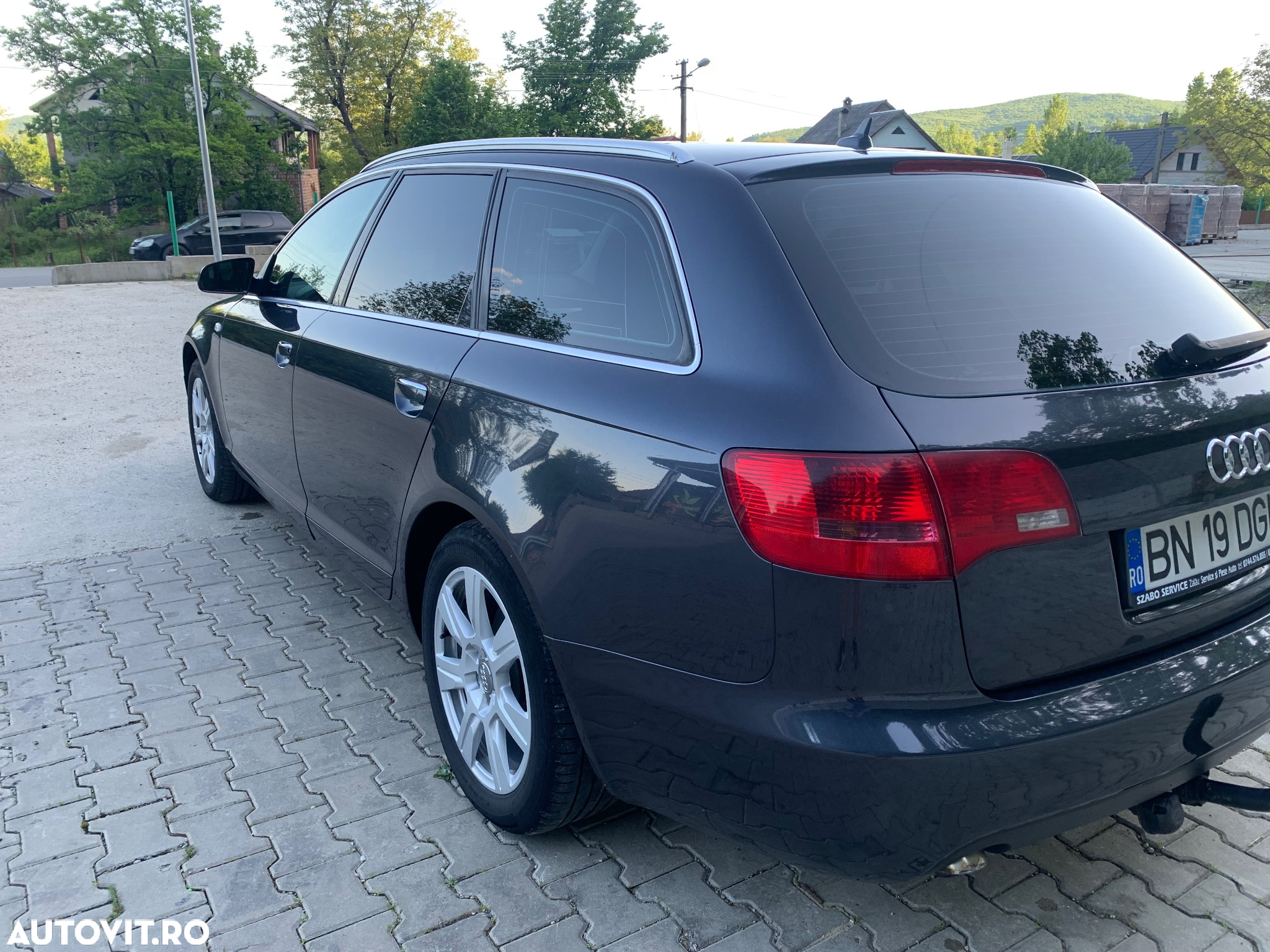 Audi A6 2.0 TDI DPF Avant - 4