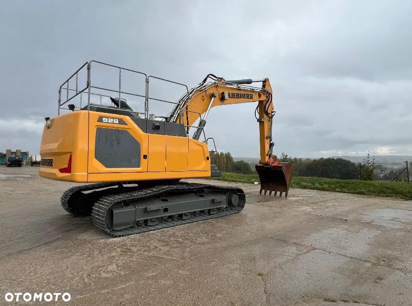 Liebherr R 926 LC - 4