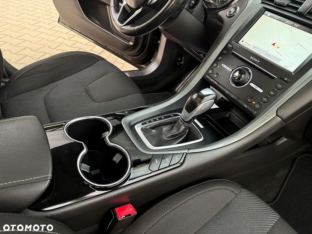 Ford Mondeo 2.0 TDCi Titanium PowerShift - 23