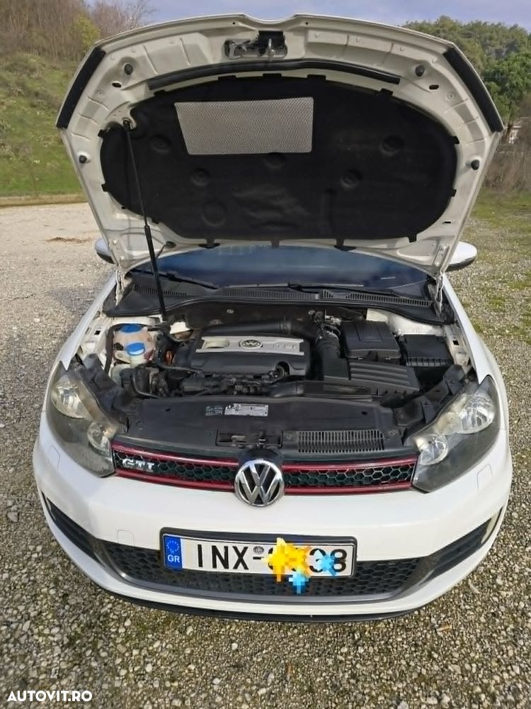 Volkswagen Golf 2.0 GTI - 4