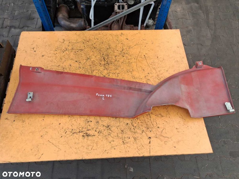 Panel maski lewy Case Puma 185 - 6
