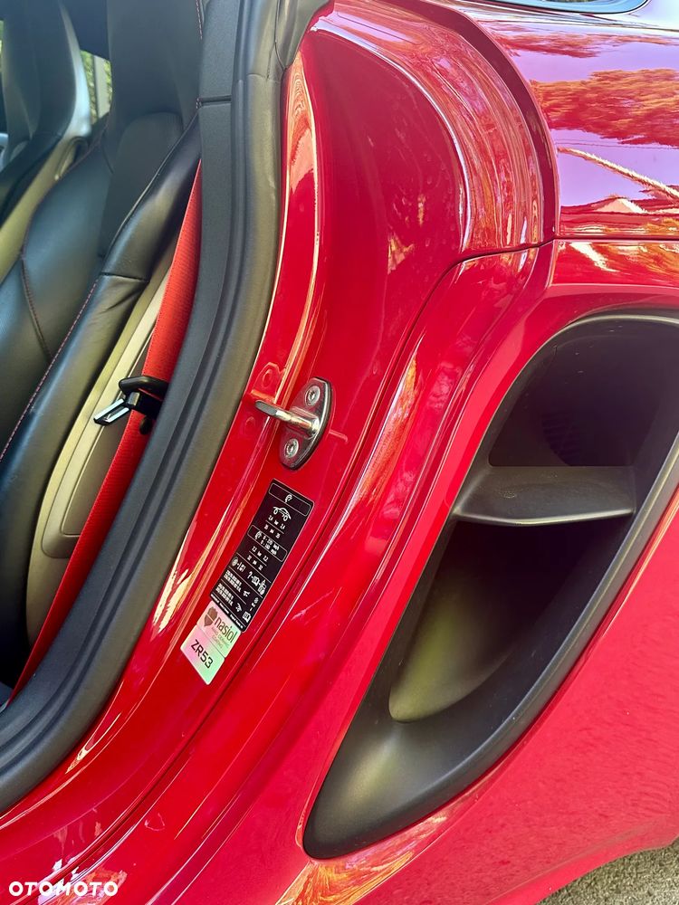 Porsche 718 Cayman - 9