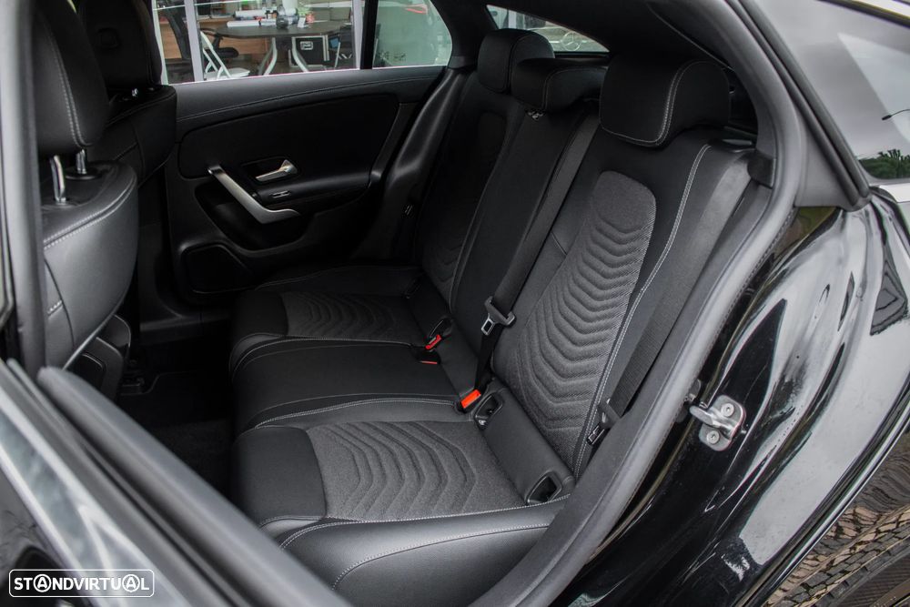 Mercedes-Benz CLA 180 d Shooting Brake Progressive Aut. - 26