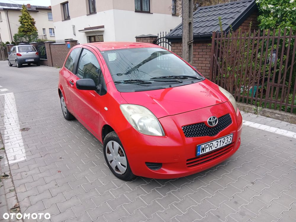 Toyota Yaris - 2