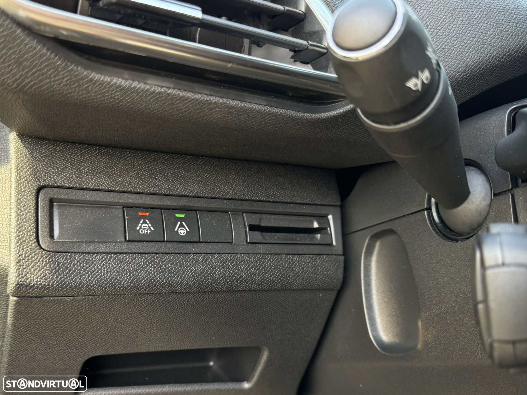 Peugeot 3008 1.5 BlueHDi GT EAT8 - 26