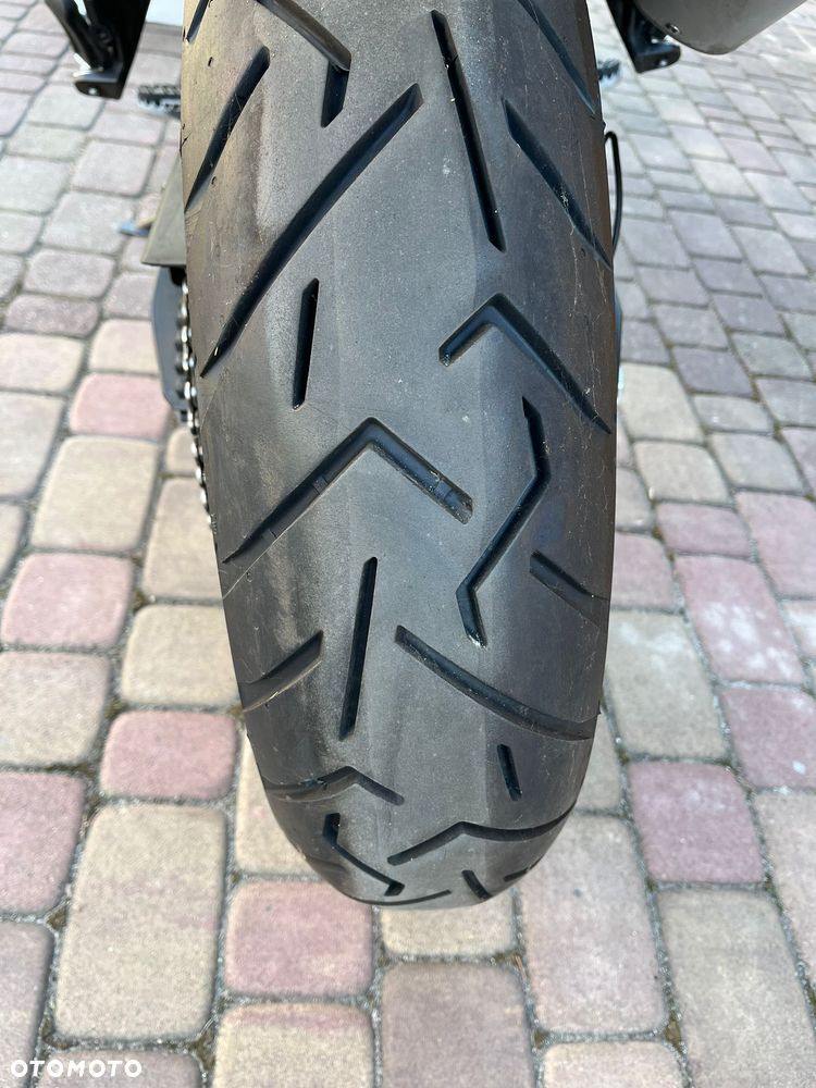 KTM DUKE 890 - 10