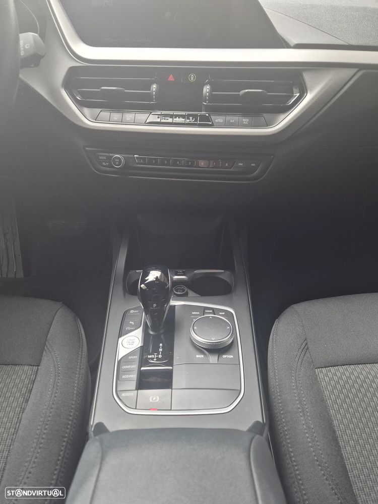 BMW 116 d Auto - 9