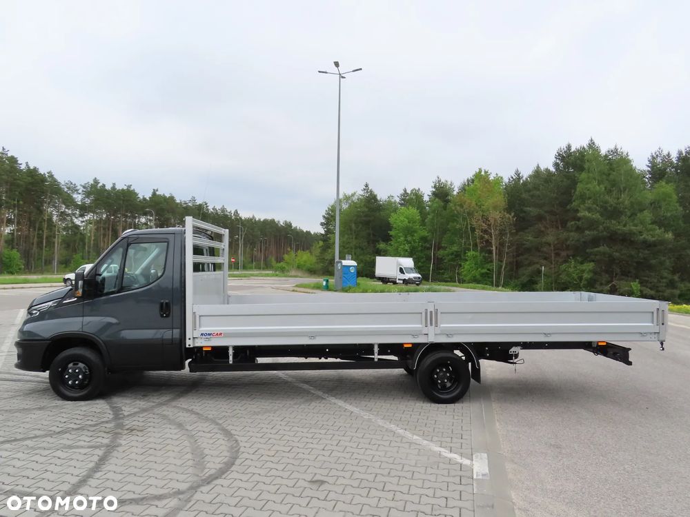 Iveco DAILY 50C18 Hi-Matic Skrzynia 6167 mm 12 Euro Palet WZMACNIANY Rozstaw Osi 4750 mm DMC 3500 KG Zabudowa RomCar Ładowność 840 Kg HAK 3500 Kg Pełna Opcja Wyposażenia Stan Auta Jak Nowy POLECAM - 7