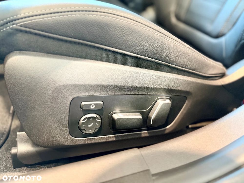 BMW Seria 3 320d xDrive mHEV M Sport sport - 21
