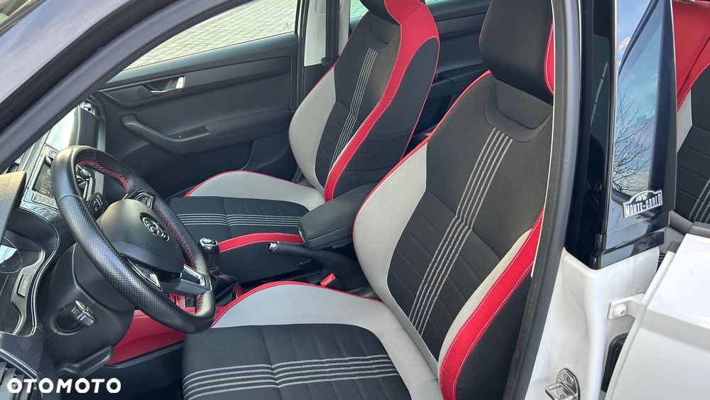 Skoda Fabia 1.0 TSI Monte Carlo - 23