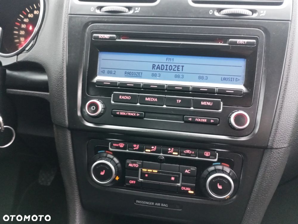 Volkswagen Golf - 21