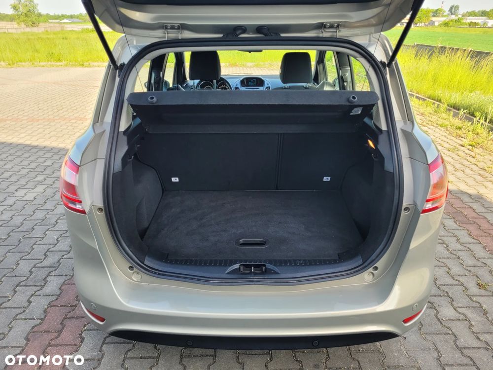 Ford B-MAX 1.6 Titanium - 30