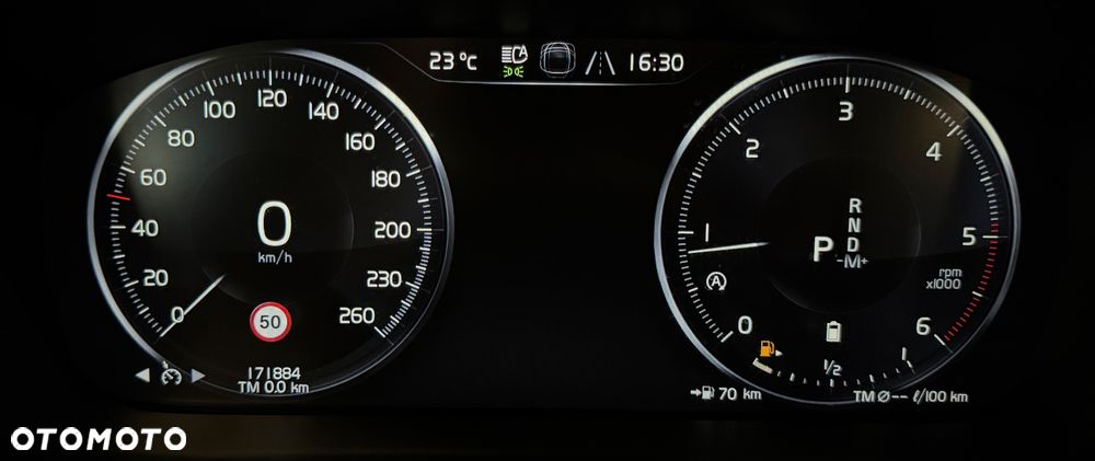 Volvo XC 60 B4 D AWD Momentum Pro - 19