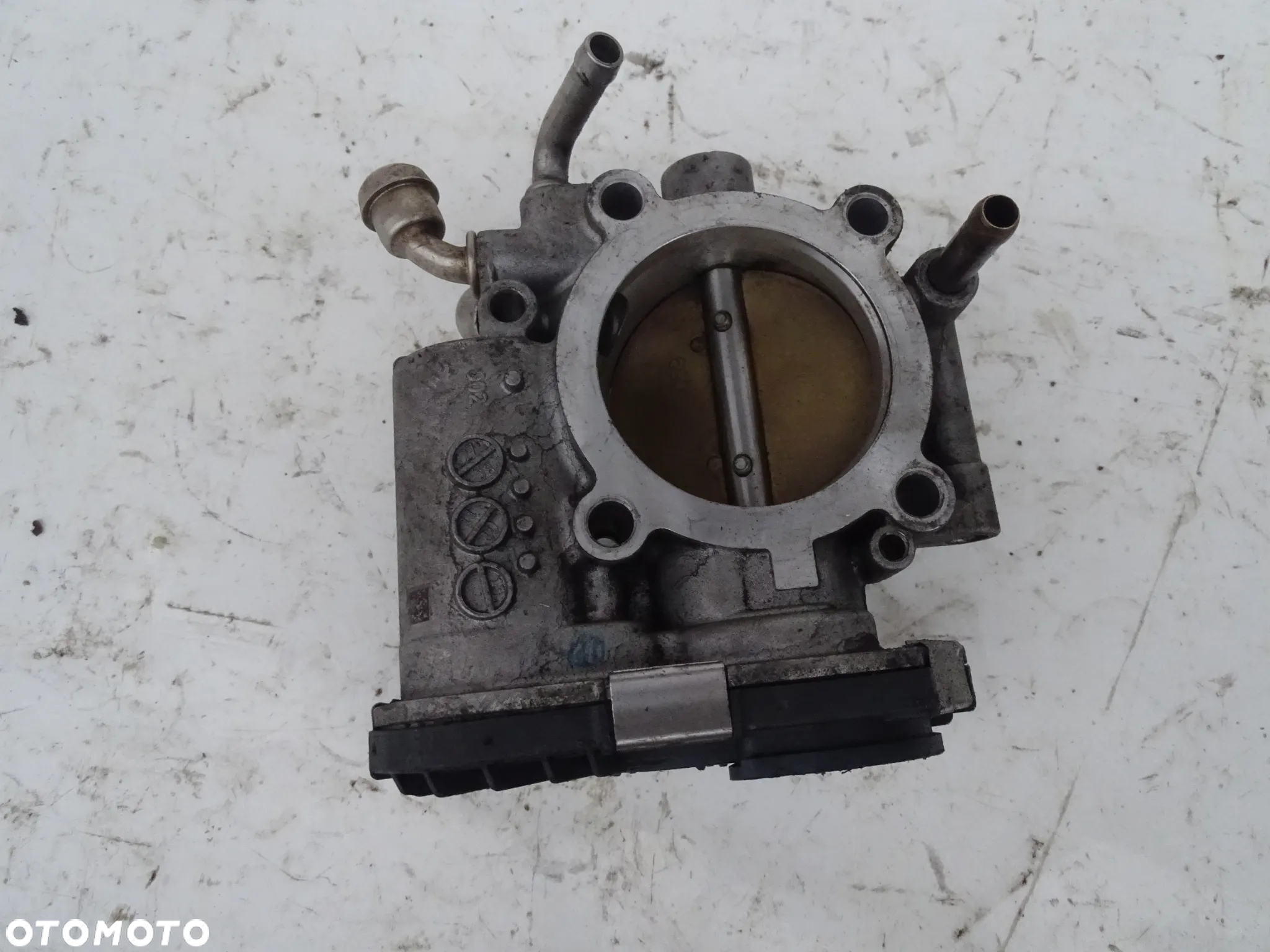 PRZEPUSTNICA OPEL MOKKA ASTRA J 1.6 A16XER 16V 55577375 F-VAT - 2
