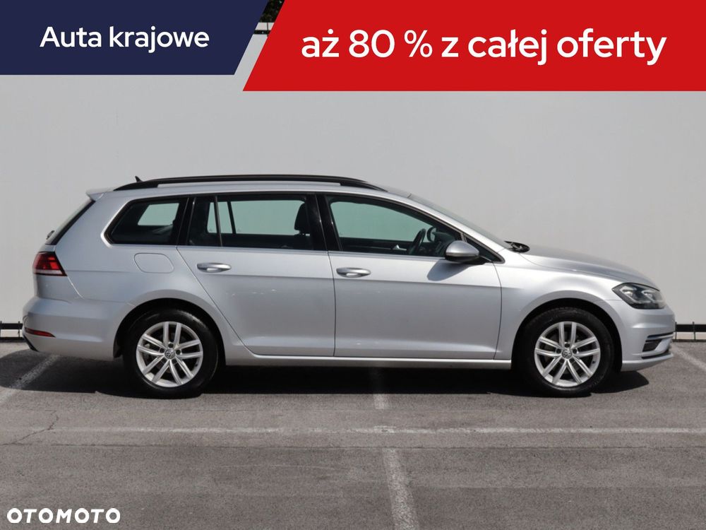 Volkswagen Golf Variant - 8