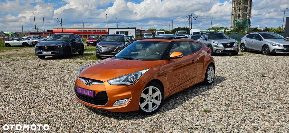 Hyundai Veloster - 11
