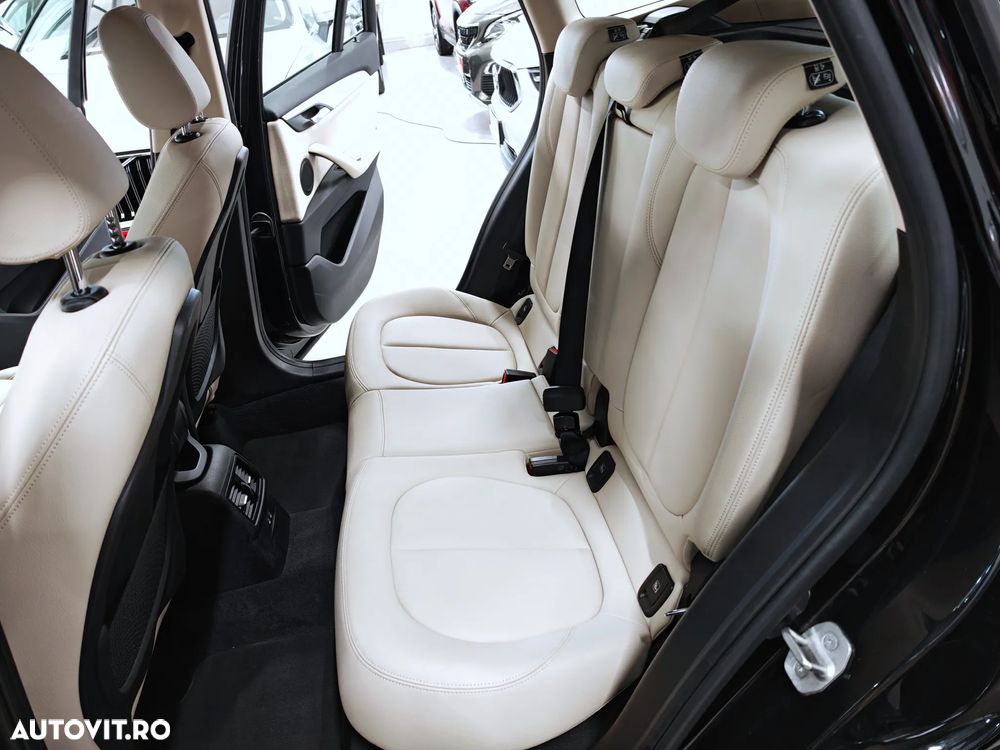 BMW X1 - 28