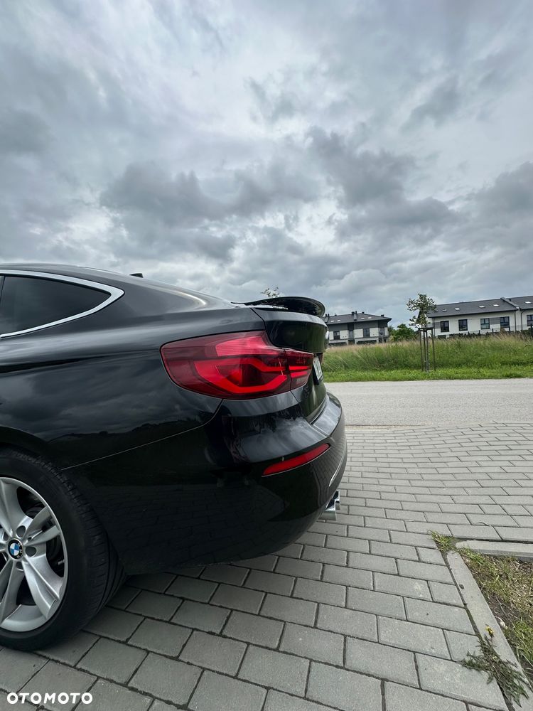 BMW 3GT 320d xDrive Luxury Line - 17