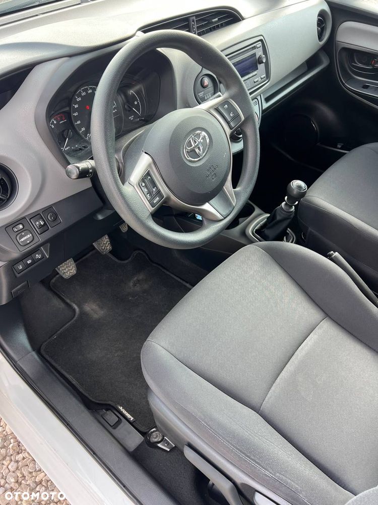 Toyota Yaris 1.5 Active - 8