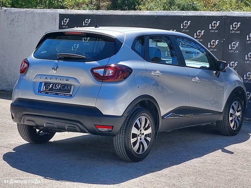 Renault Captur 1.5 dCi EDC - 5