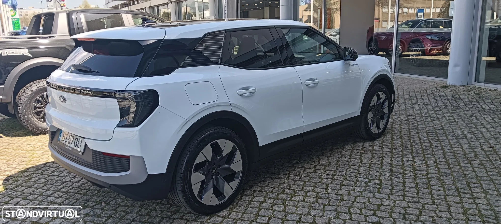 Ford Explorer 77 kWh Premium - 4