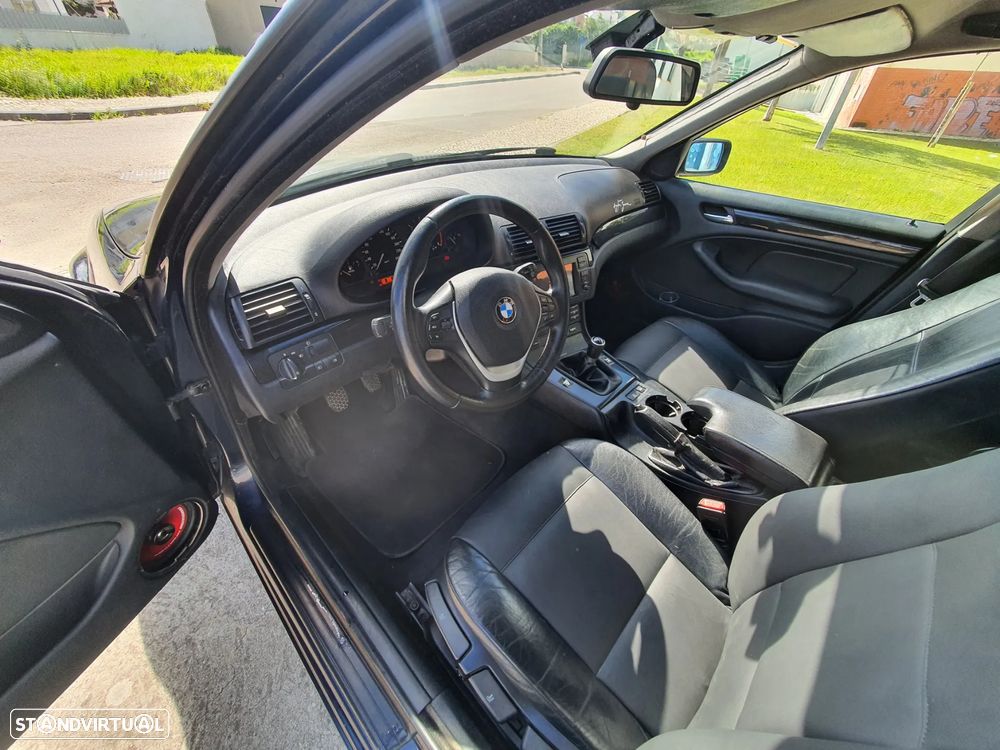 BMW 320 d Touring - 8