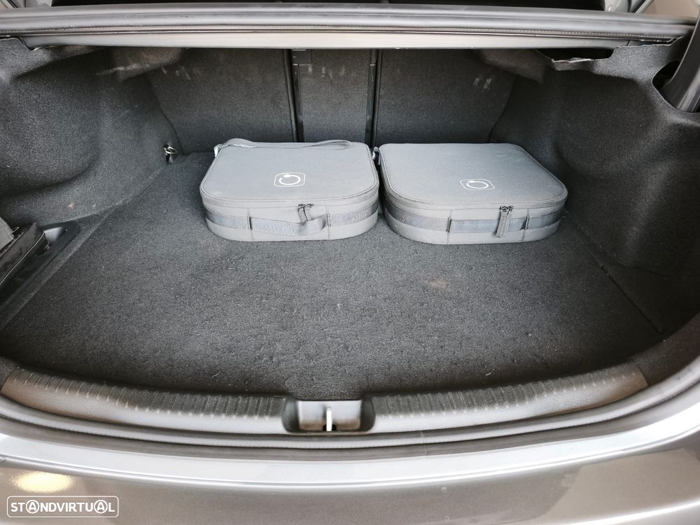Mercedes-Benz C 300 d 9G-TRONIC Avantgarde Advanced - 20