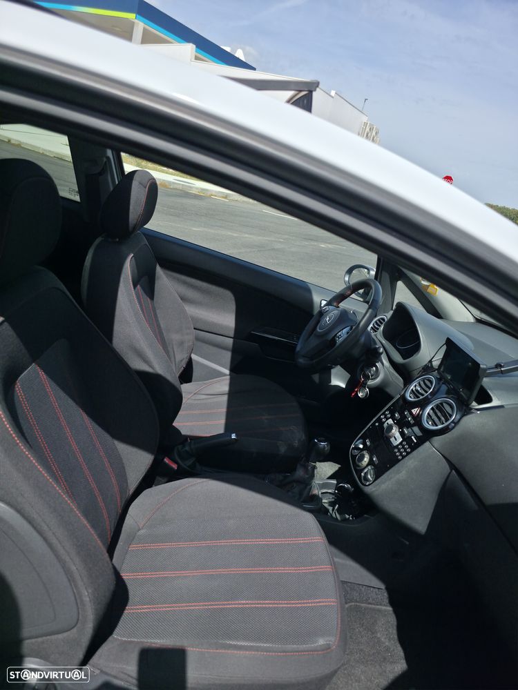 Opel Corsa 1.2 Street Edition - 18