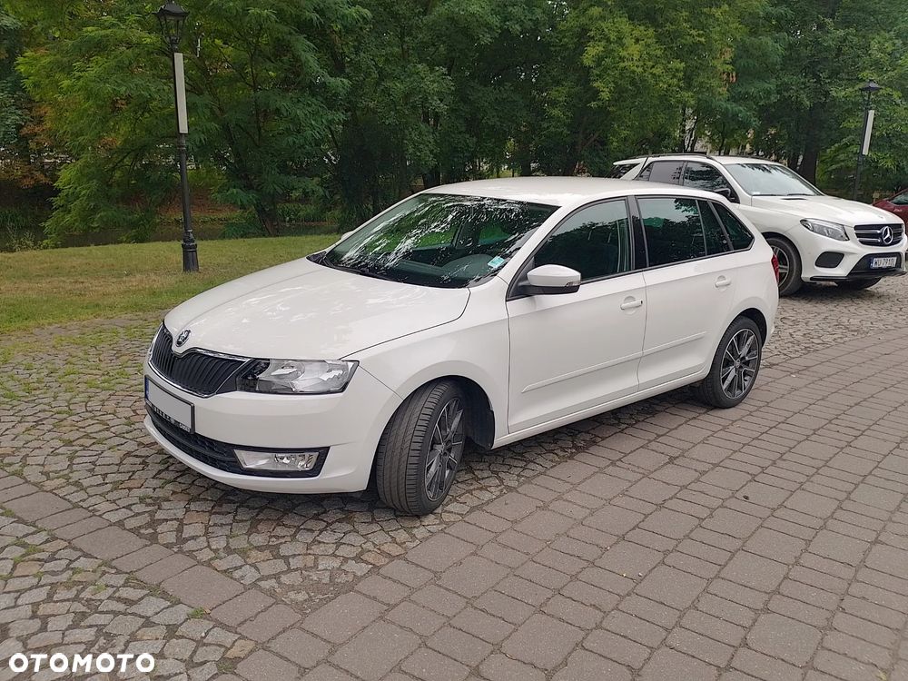 Skoda RAPID 1.4 TSI Ambition DSG - 2